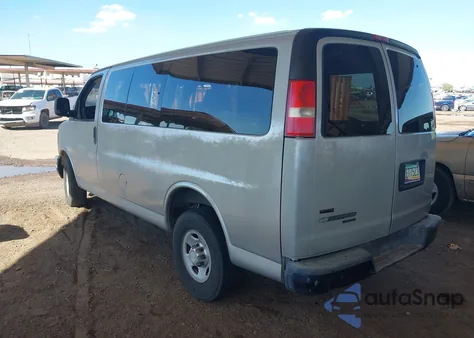 2010 Chevrolet Express 2500 Ls из США, поврежденный, VIN 1GAZGPDGXA1165173